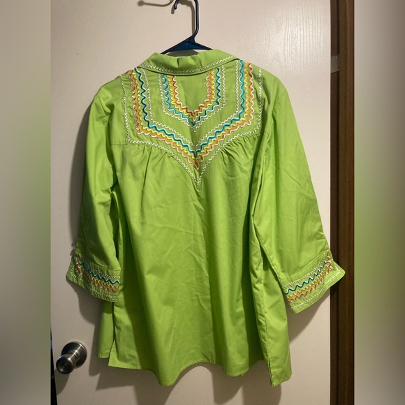 Bob Mackie embroidered blouse - Picture 2 of 7